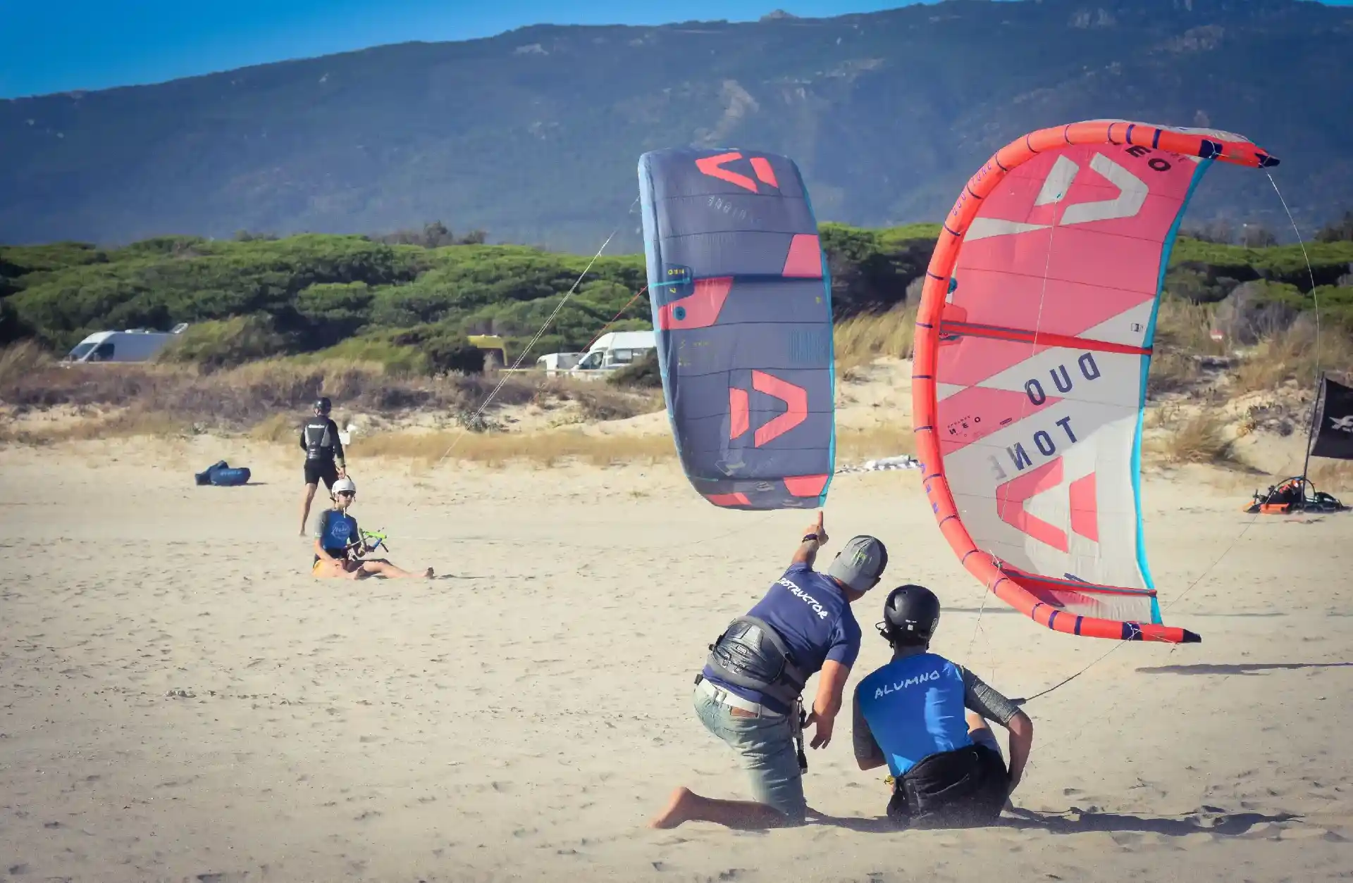 Apprendre le kitesurf à Tarifa - Cours débutant kitesurf