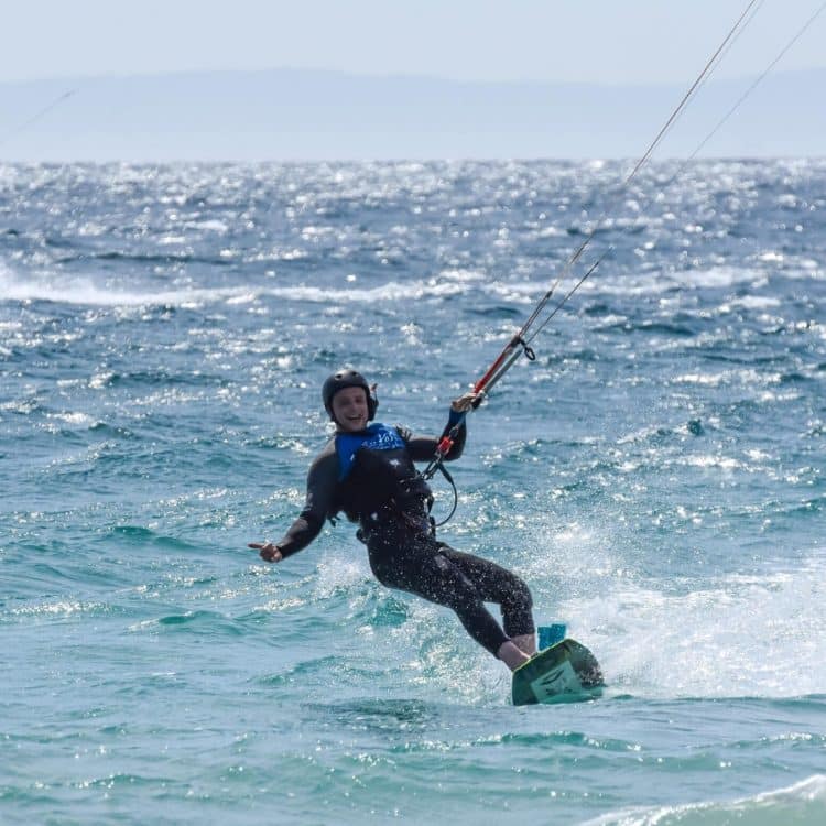private kitesurfing lessons Tarifa waterstart in kitesurfen