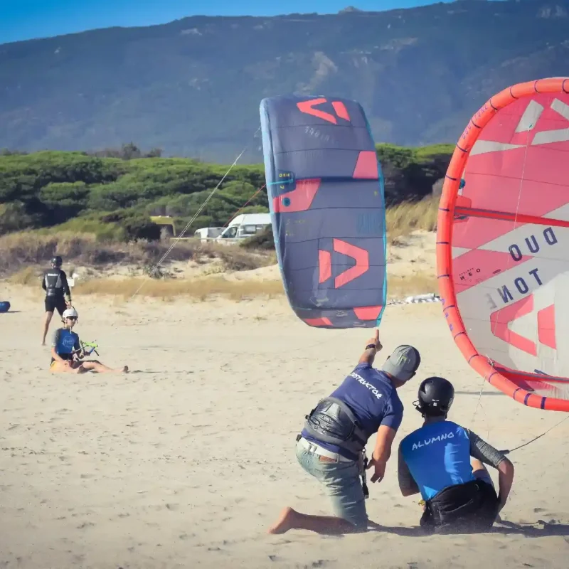 Apprendre le kitesurf à Tarifa - Cours débutant kitesurf
