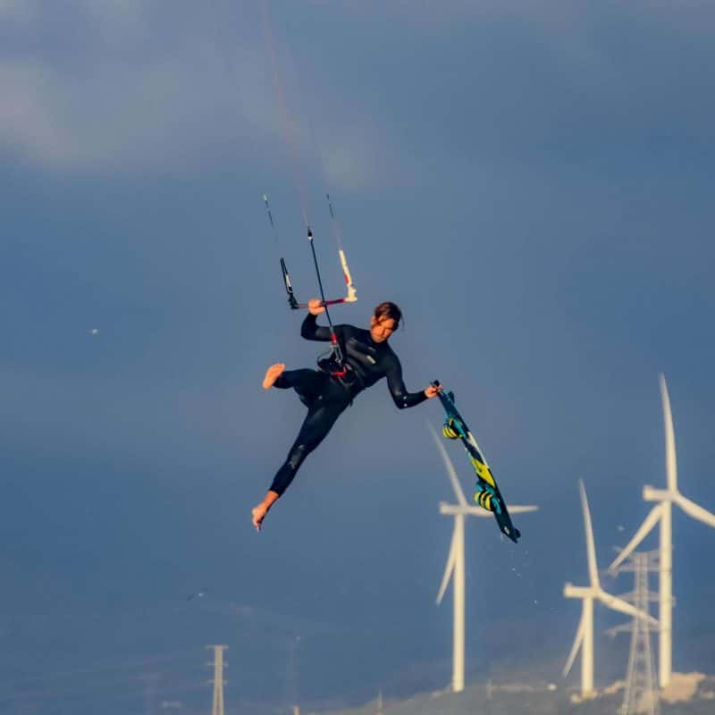 How to jump in kitesurfing
